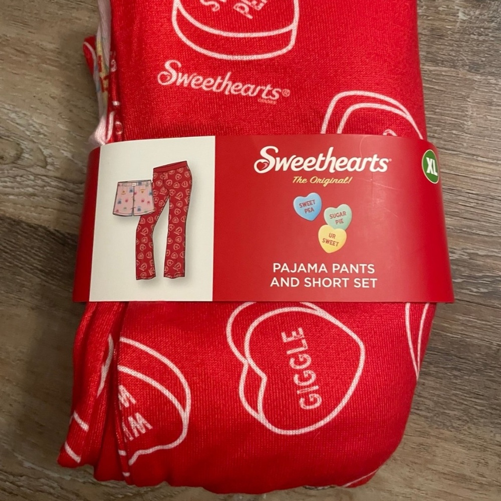 NWT sweethearts pajama bundle